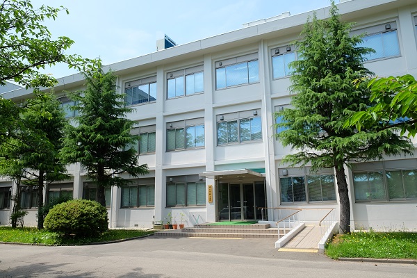 共通テスト55%程度の得点率でも合格が狙える国公立工学部・理工学部15校